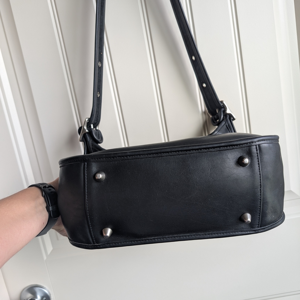 Vintage Coach Legacy 9966 Black Leather Shoulder Bag - Picture 4 of 6